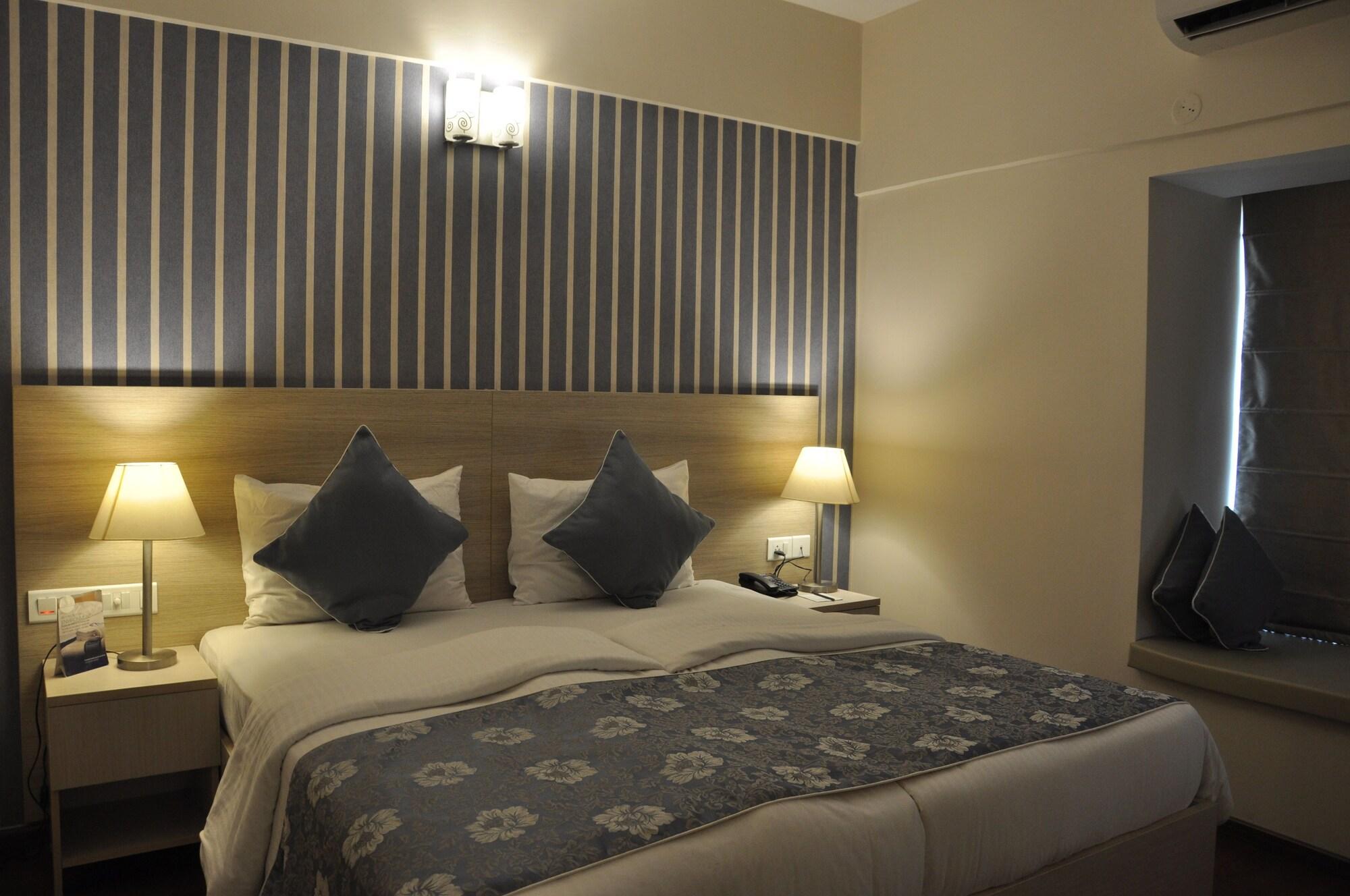 Starlit Suites Bangalore Kammasandra Zewnętrze zdjęcie