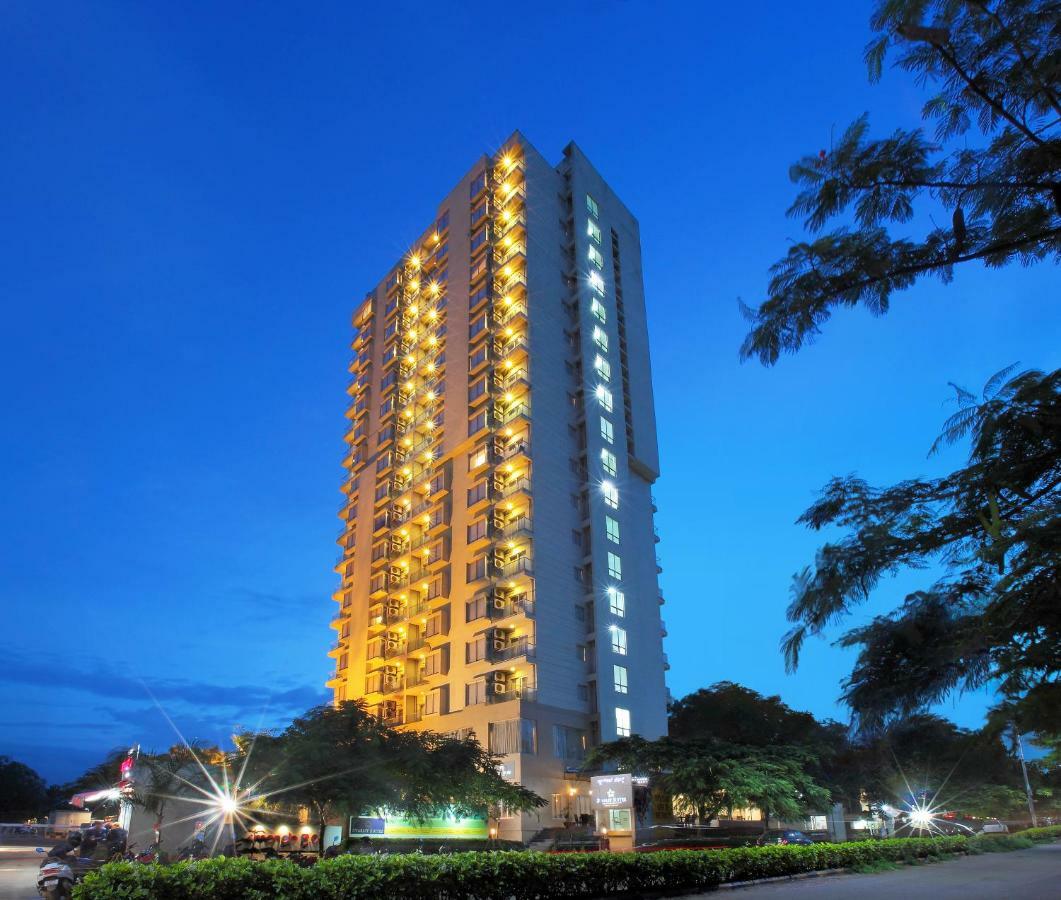 Starlit Suites Bangalore Kammasandra Zewnętrze zdjęcie